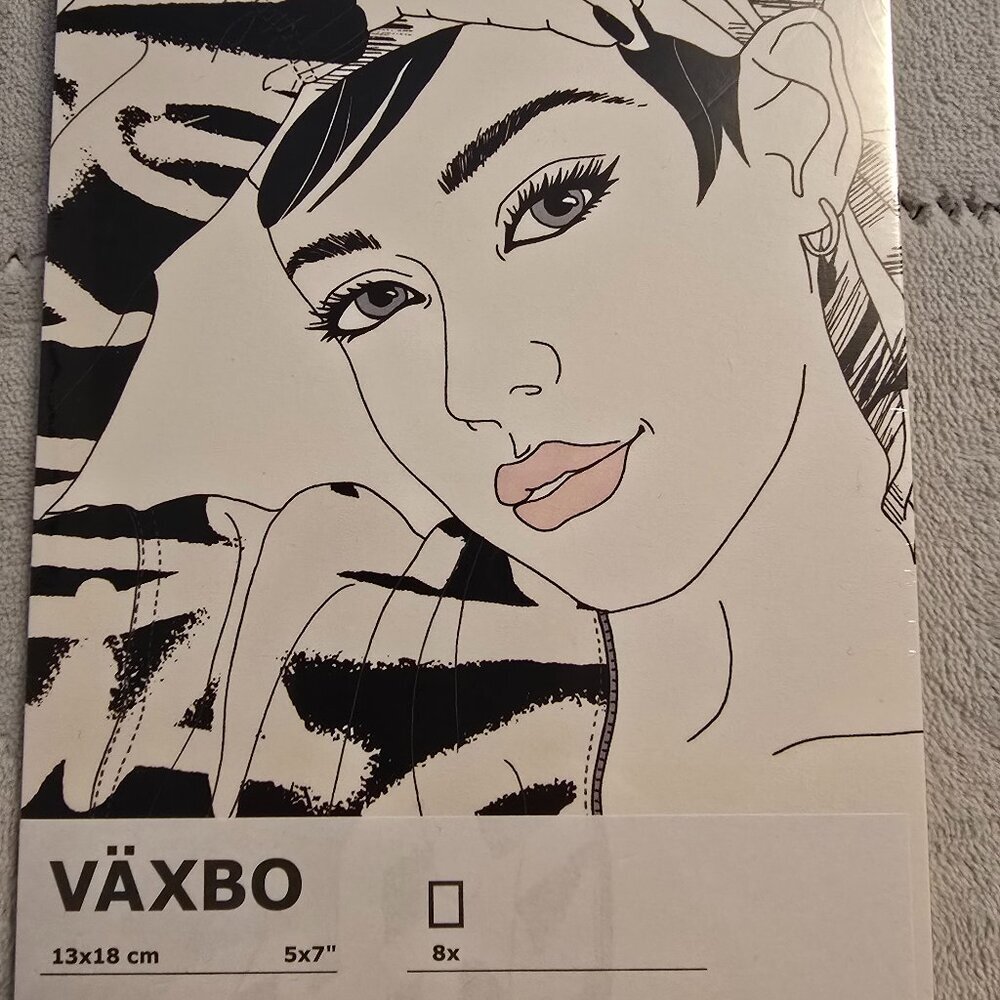 IKEA Art Cards Vaxbo 5 X 7 New Wave Retro‎ Girl Flower Moon 8 Cards Total NWT